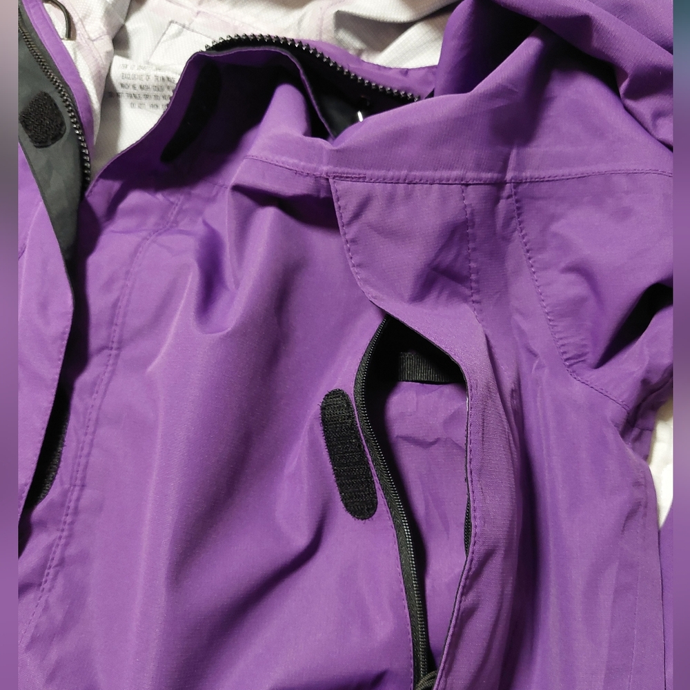 L.L. Bean Purple Hooded Rain Coat - Picture 6 of 6